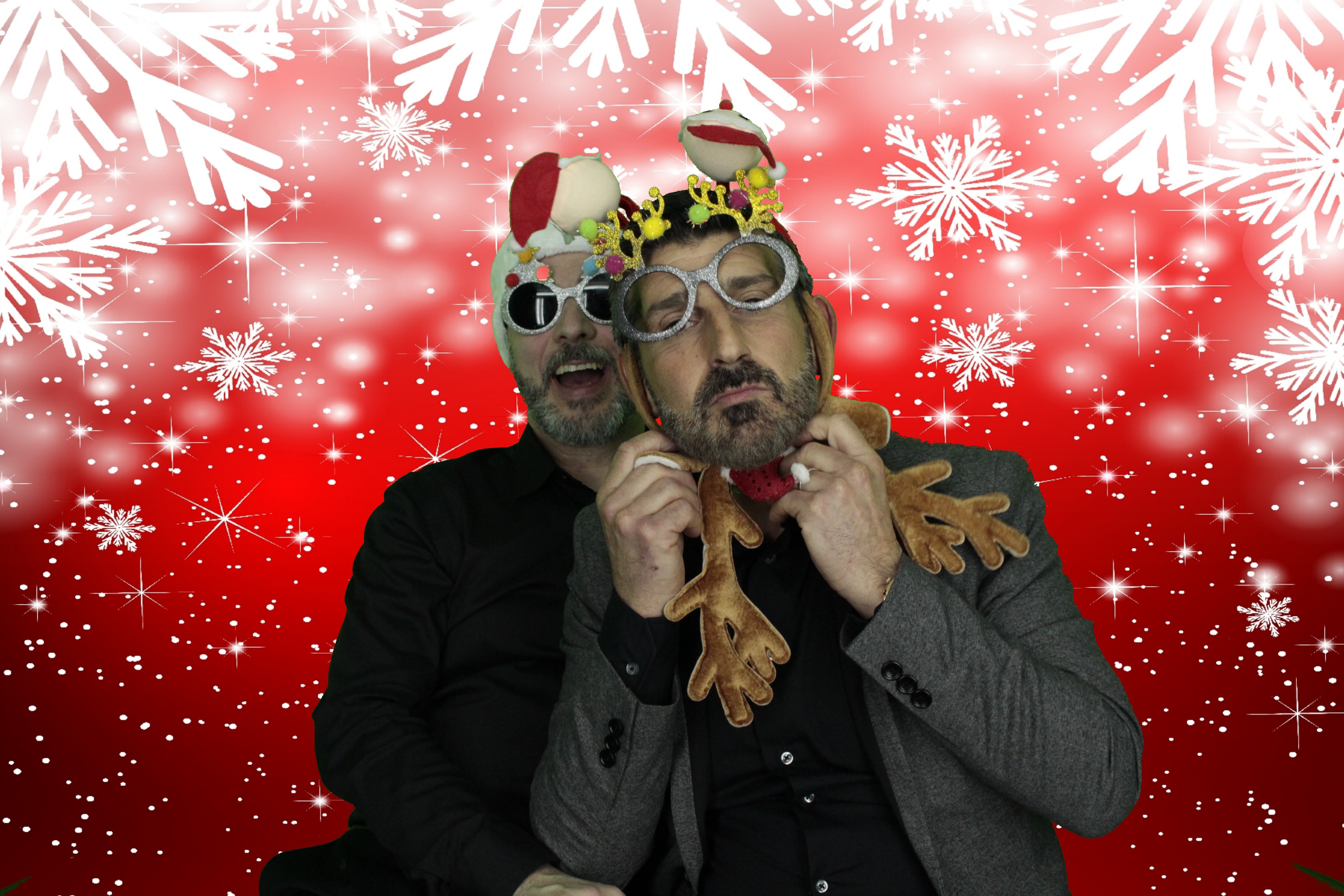 Silvermere Christmas Party | View more photos from the event at gallery.myphotoboothexperience.co.uk/u/MyPhotoBoothExperienceLtd/Silvermere-Christmas-Party-3
